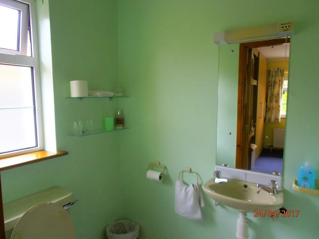 *** Bed & Breakfast Larkfield House B&B, Ballycasheen Kerry V93 Wd51 Killarney Ireland